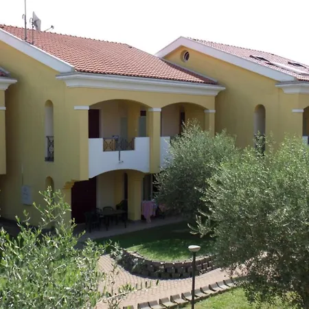 Apartment Recently Built With Shared Pool-bibione Bibione